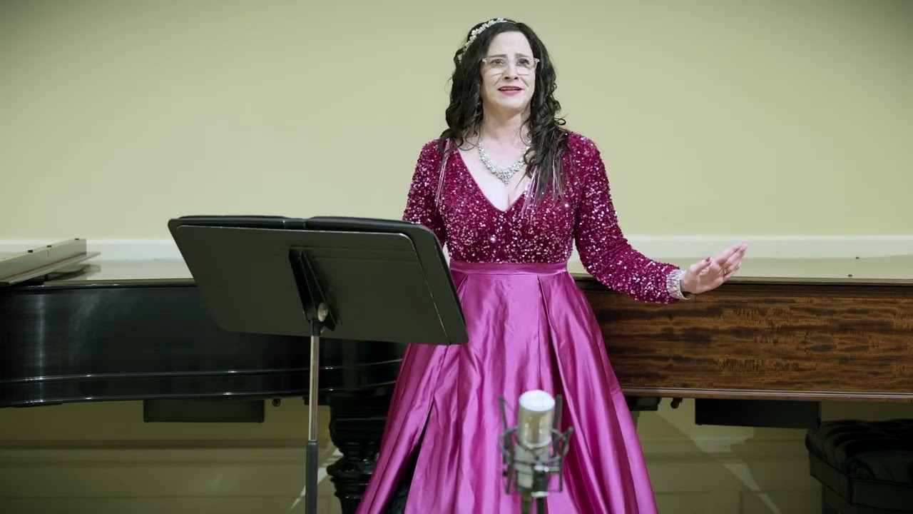 Aziza Poggi sings Don't Cry for me Argentina from Evita by Andrew Lloyd Webber