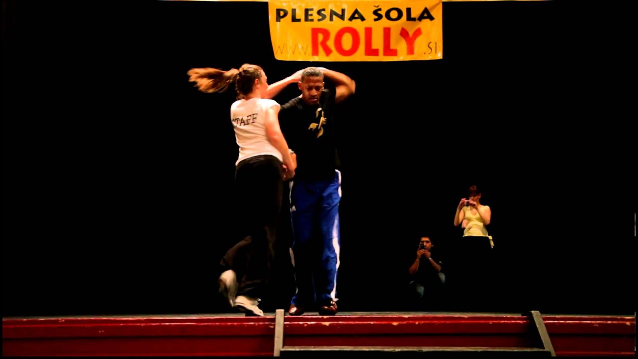 Israel Gutierrez - Salsa con sabor cubano