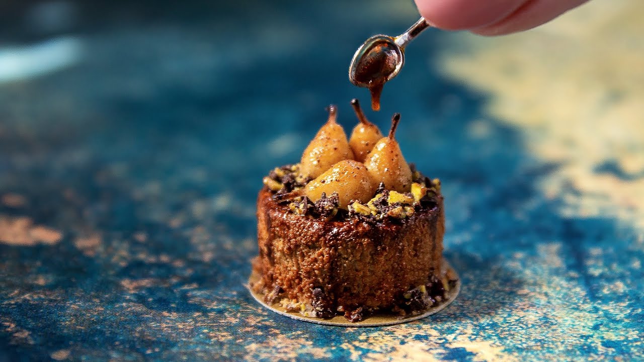 DIY Miniature cake with with caramelized pears polymer clay tutorial