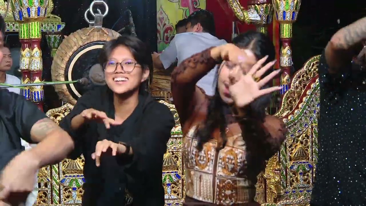 ဘိုမအလှူမှာကိုကျော်မင်းတီးထားတဲ့ Remix သီချင်းများ...