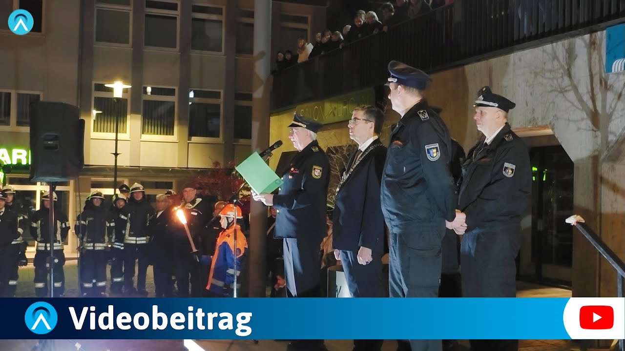Großer Zapfenstreich: Gummersbachs Bürgermeister Frank Helmenstein sagt Tschüss!