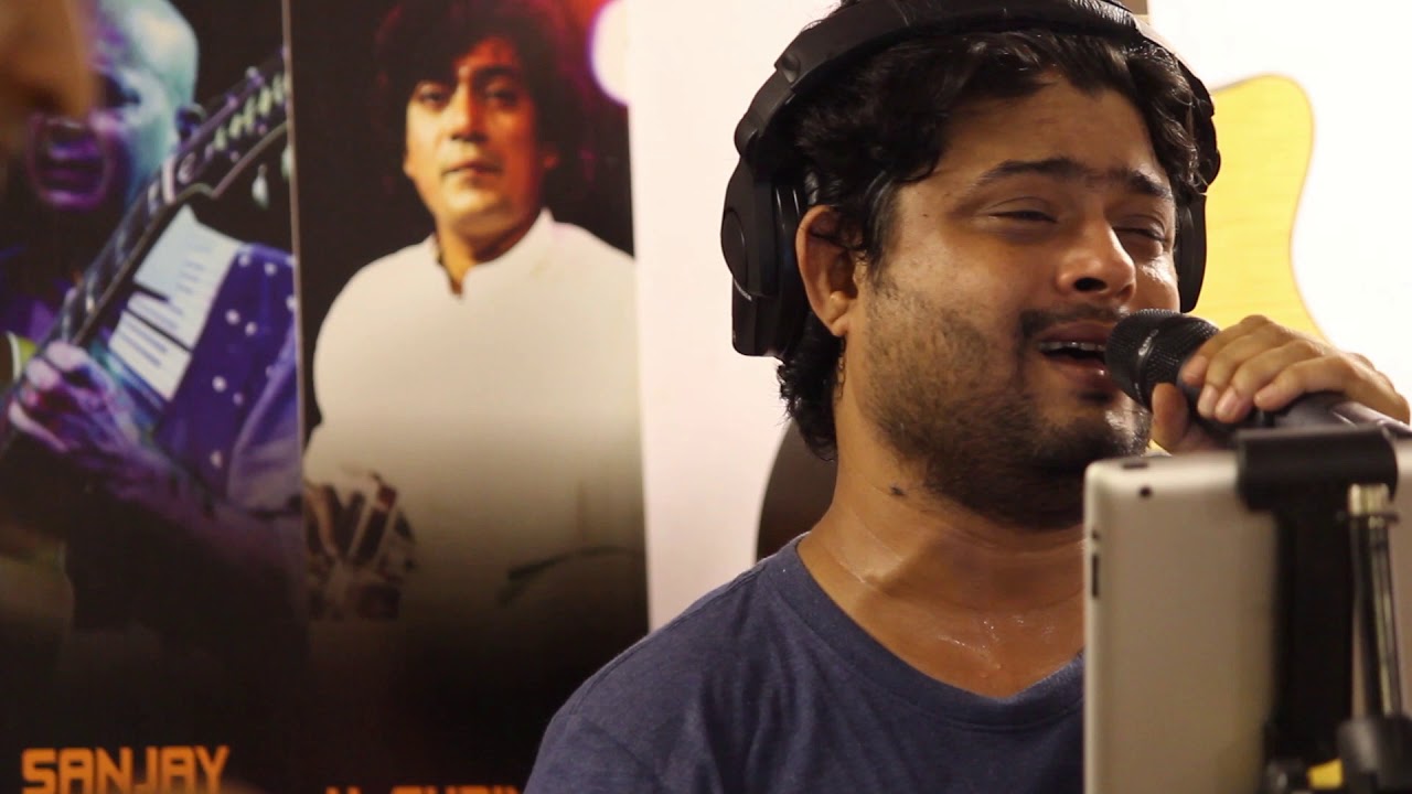 Nusrat Fateh Ali Khan Mashup, live performance by Rahul Saxena and Gang.