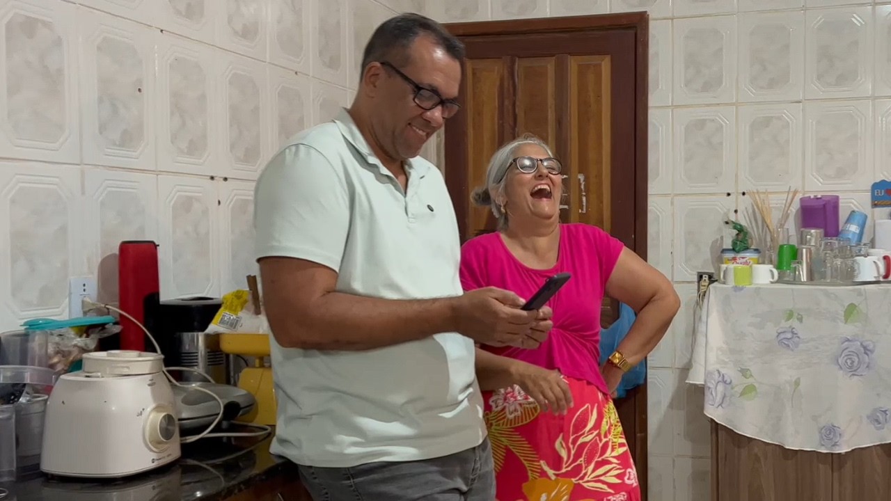 VEJA O QUE UM GRUPO PODE FAZER NA VIDA DA PESSOA