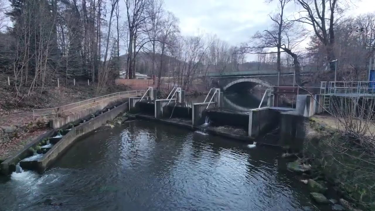 Bahnhof Lauter (Sachsen) & Schwarzwasser-Wehr