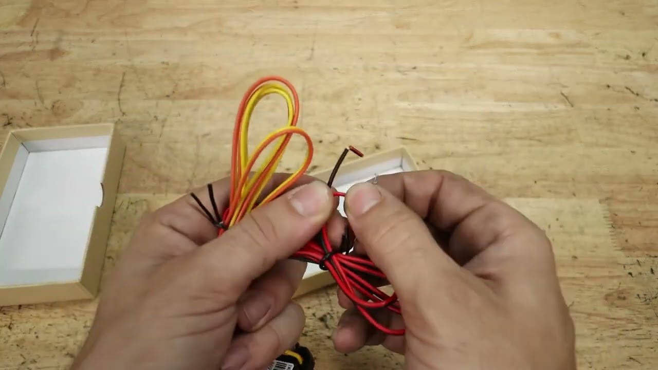 🚗 How to Install & Use SinoTrack GPS ST-901L? 🔧📡  video From our USER.