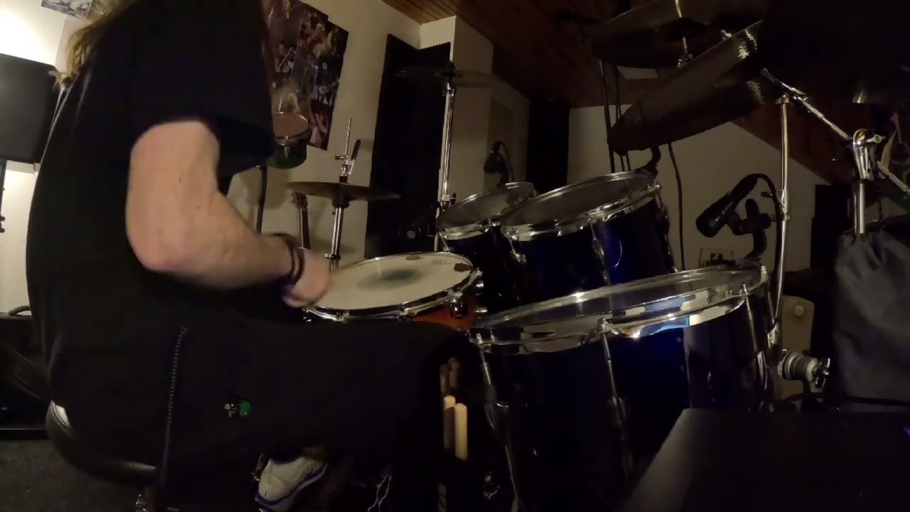 Tri Života Srca Tri-Drum Cover
