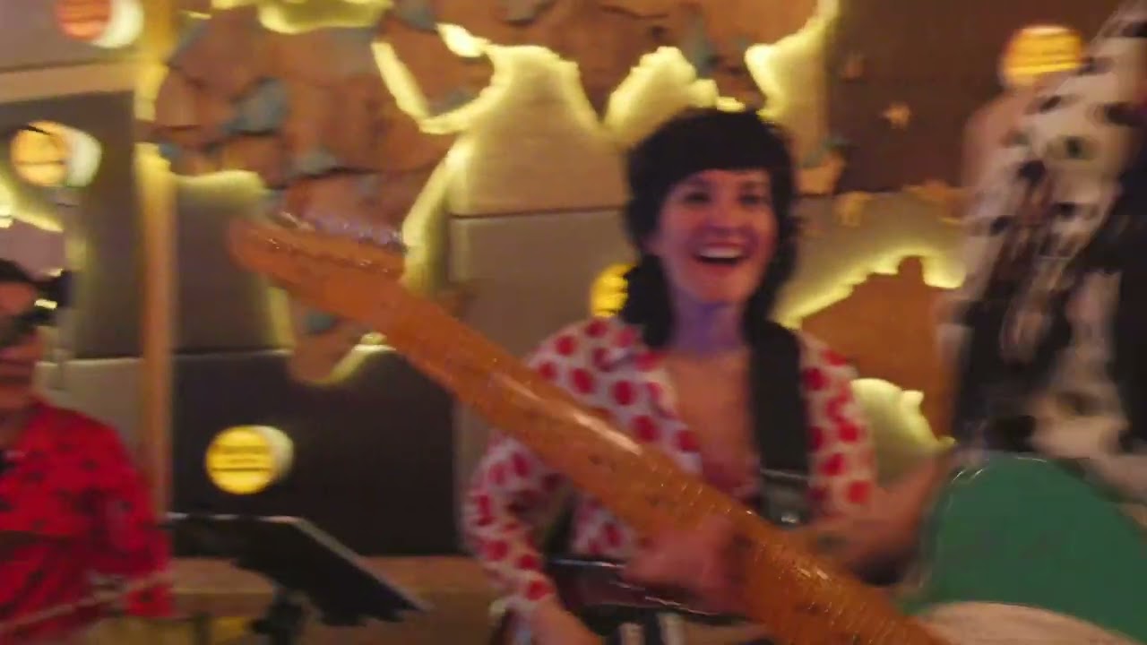 Johnny B. Goode - by Cherry and The Ladies