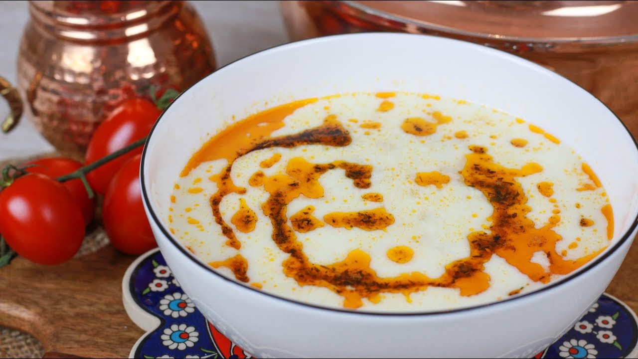 Türkische Joghurtsuppe I Yogurt Corbasi