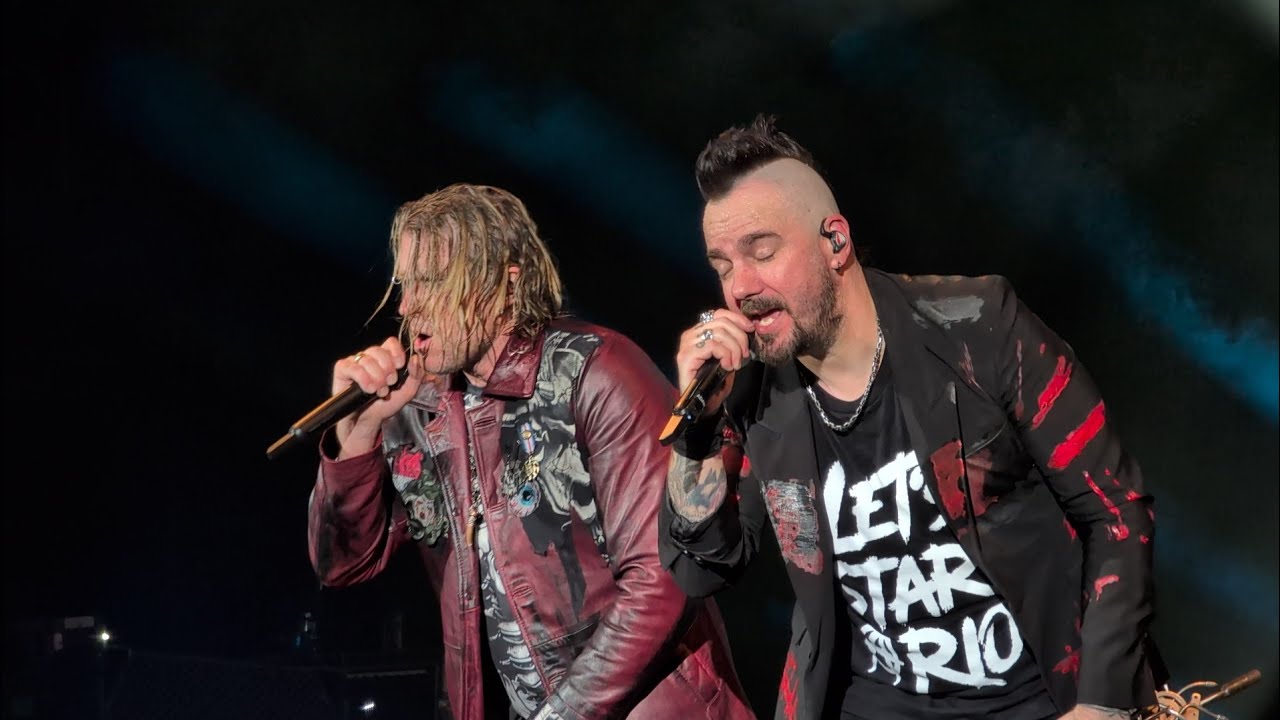 Three Days Grace - I Am Machine [4K] live @ Gasometer, Vienna
