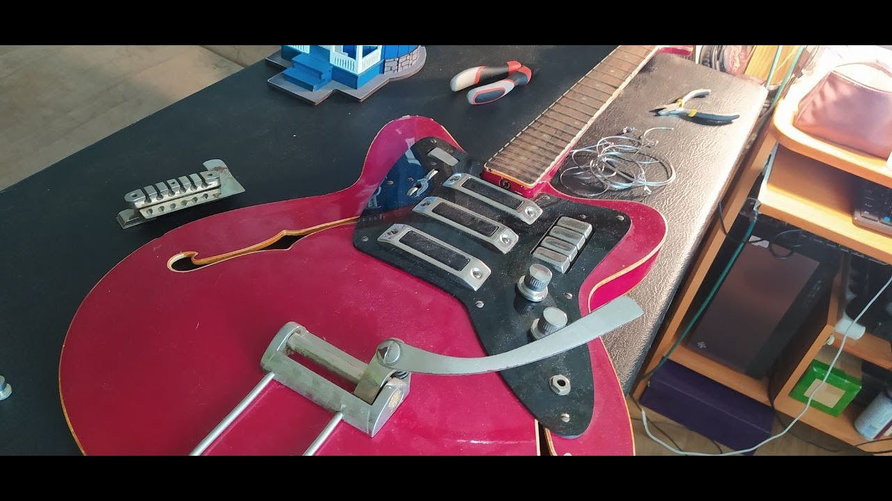 Vlog: Apr, 6th - Disassembling my Jolana Tornado