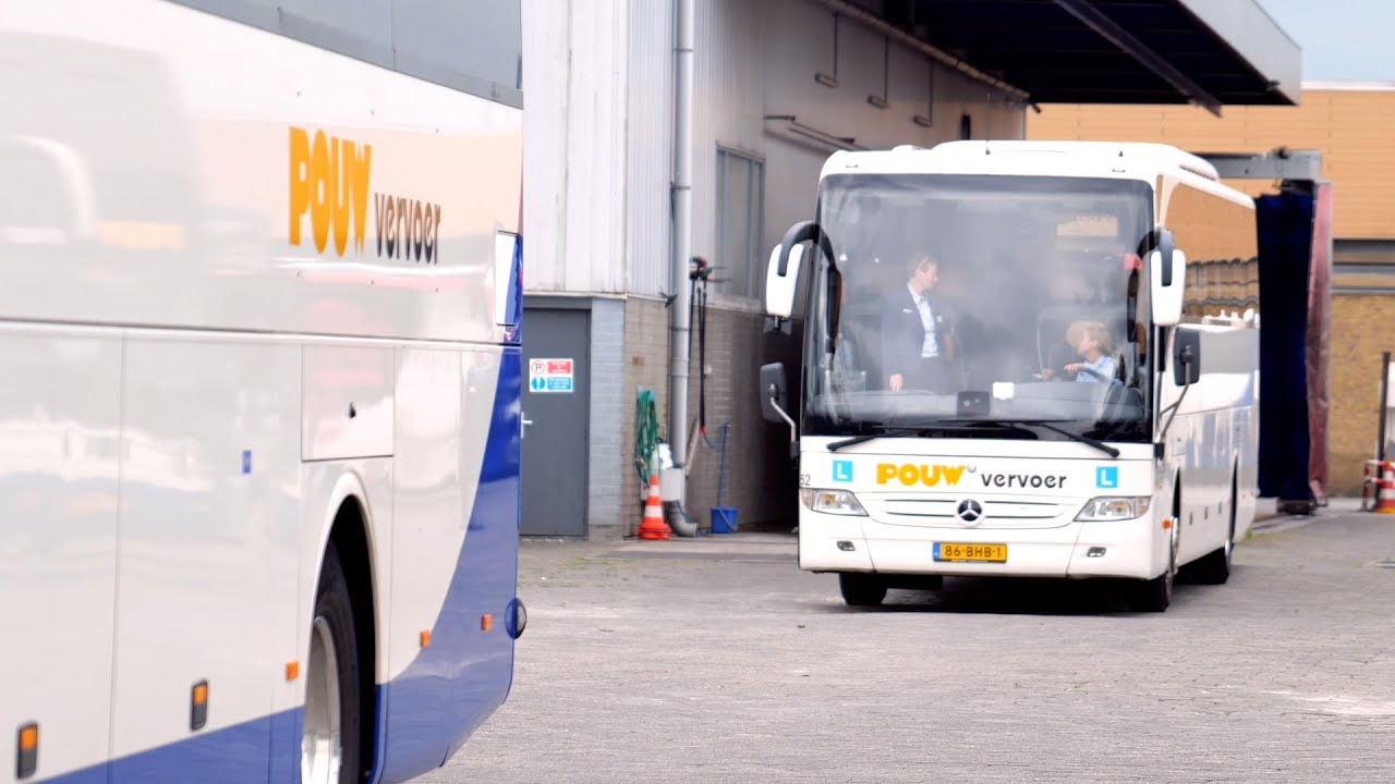 Een keertje met een bus rijden bij  Pouw Vervoer 25 juni 2022