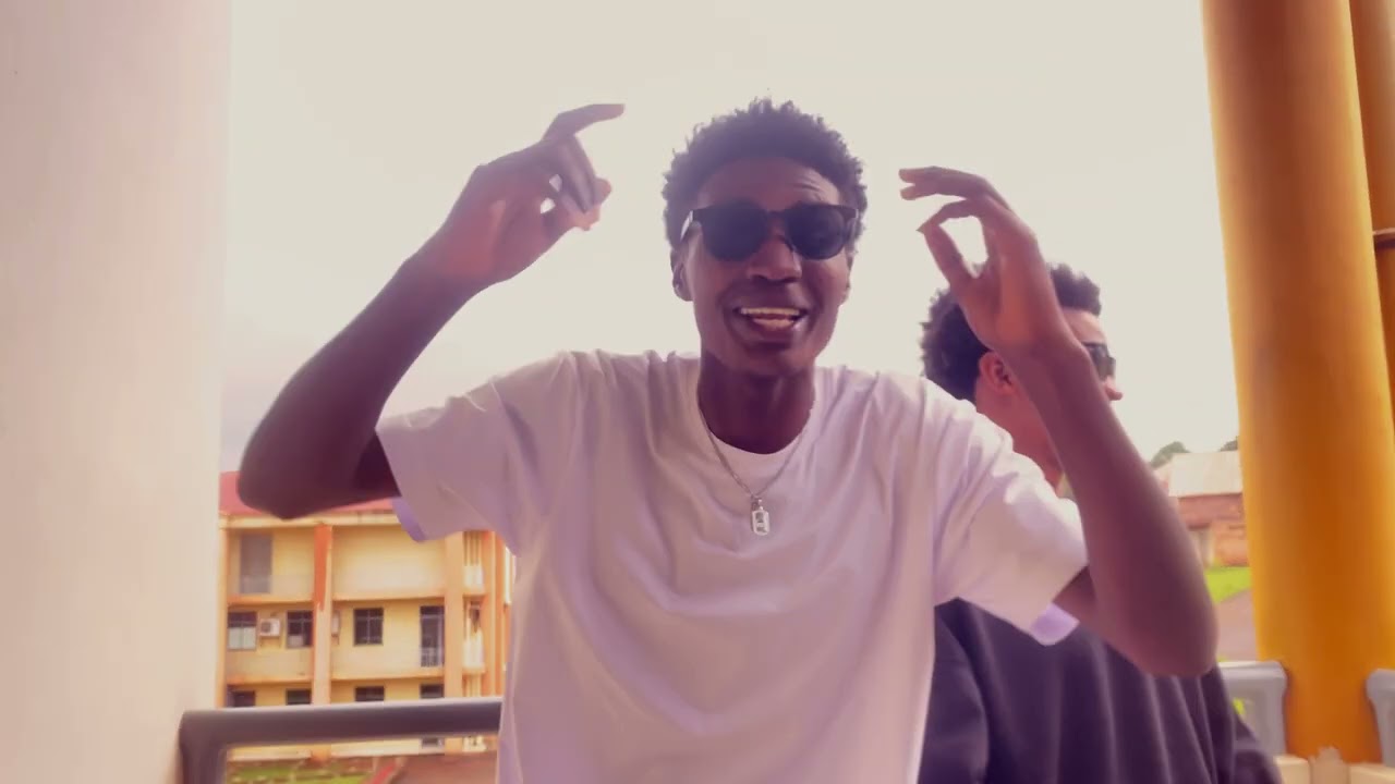 King Jonathan_ AYICYUZI_ Ft_Mando (Official Video)