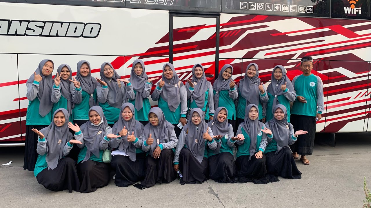 Ziarah & WIsata KB Ummi Halimatus Sa'diyyah ke Demak dan Semarang 2024