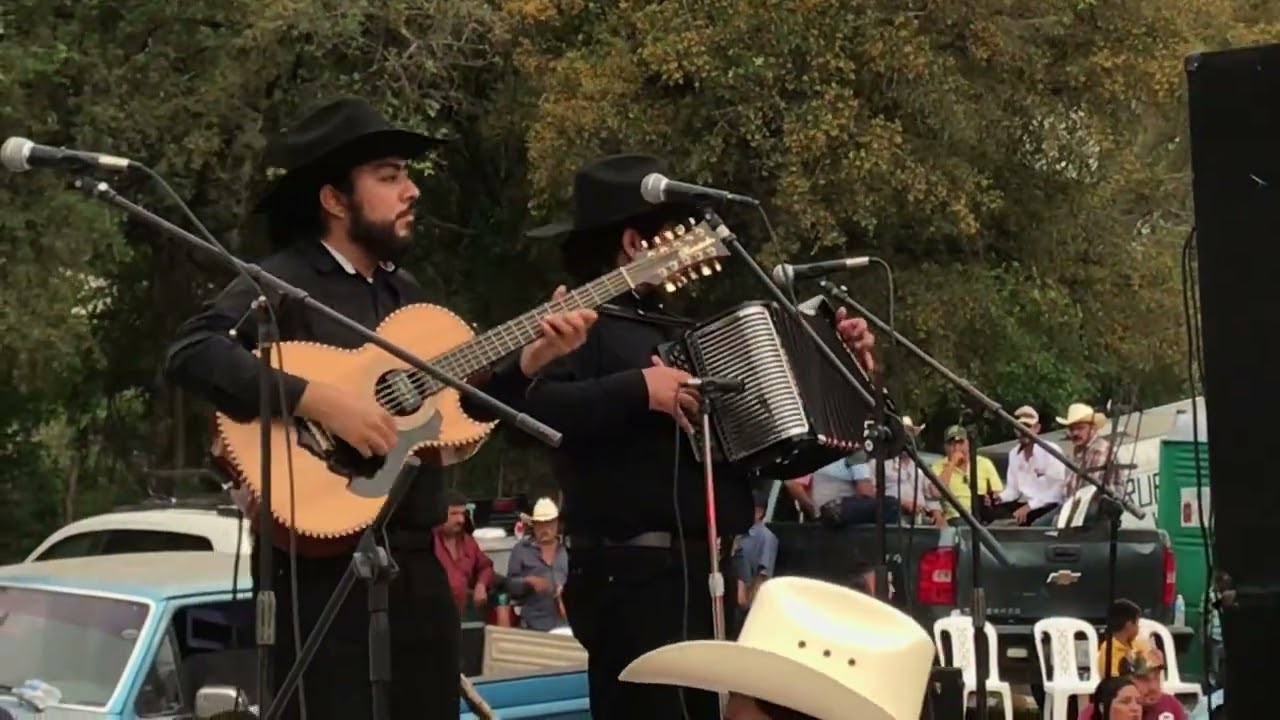“Los Hermanos Soria” en Burgos, Tamaulipas        Huapango “El nublinazo” y redova 30/05/2021