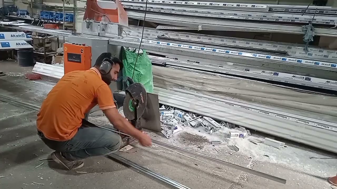 ساخت و برش پنجره های upvc لولاای و کشویی نکات مهم کار
