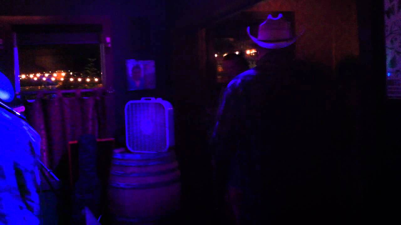 Chris Sprague & his 18 Wheelers in Portland - Truck Stop a Go-Go
