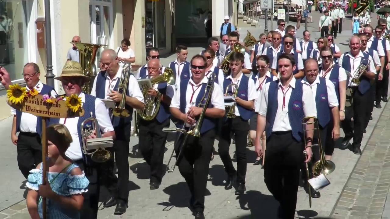 Kirchweih Weissenburg 2016 - Blumen- und Trachtenzug