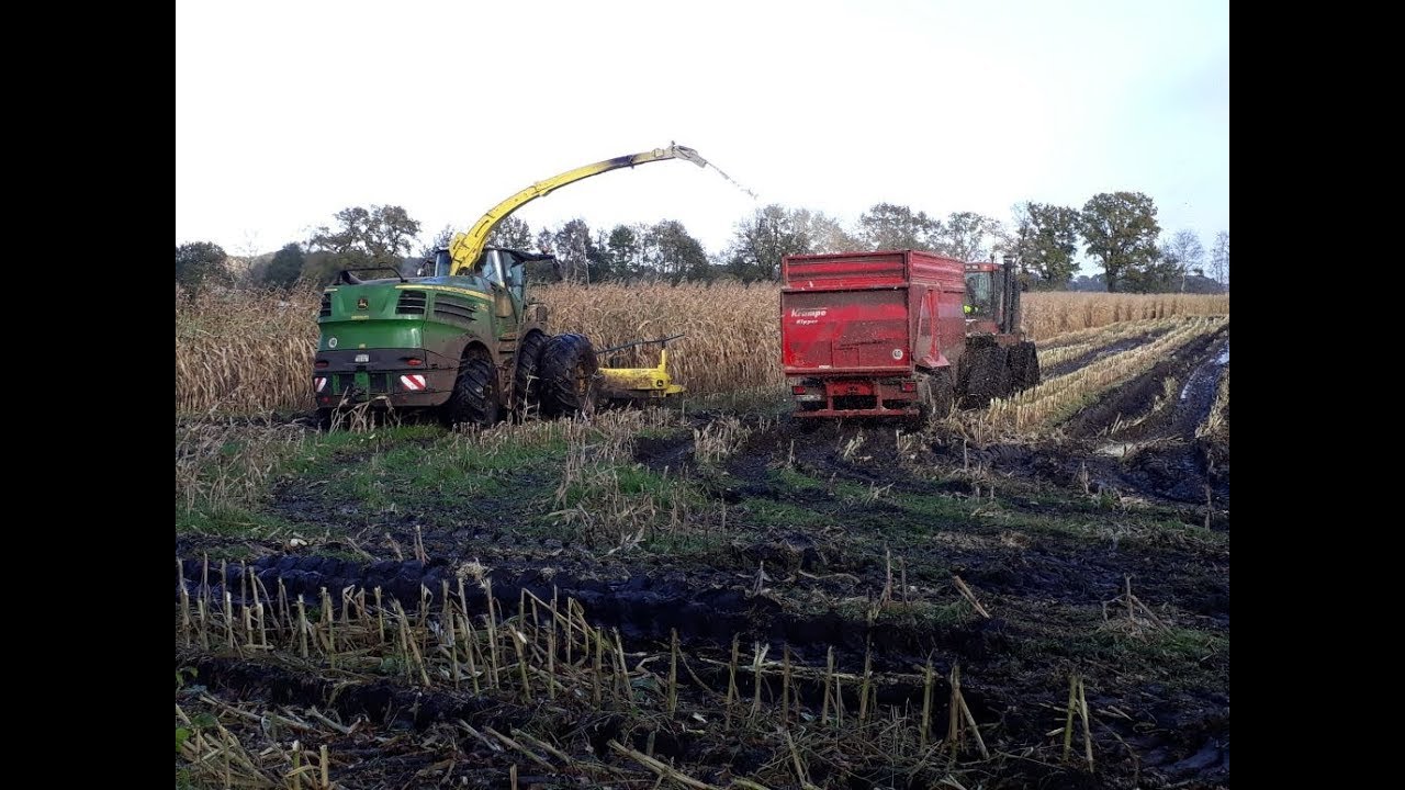 JD 8800 i, Quadtrac u  Claas Raupe Mais häckseln 2017