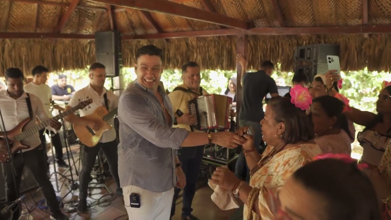 AQUEL AMOR   En Vivo  Fiesta privada  en Riohacha  Fello Zabaleta & Coco Zuleta