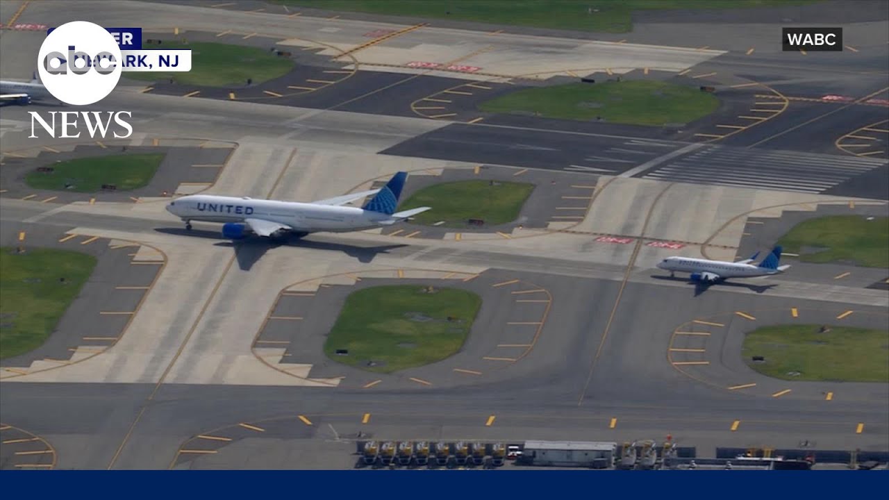 Air Traffic Control communication issues impacting incoming flights at Newark Airport