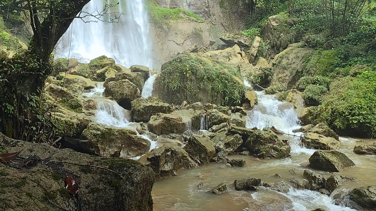 4K Stunning Mountain River Scenery. Calming Water Sounds, Stream Noise, White Noise for Sleep