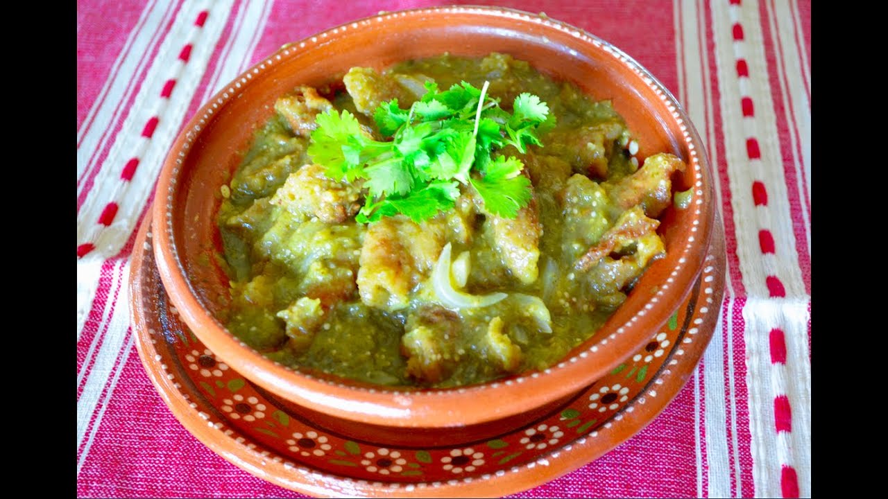 Chicharron en Salsa Verde