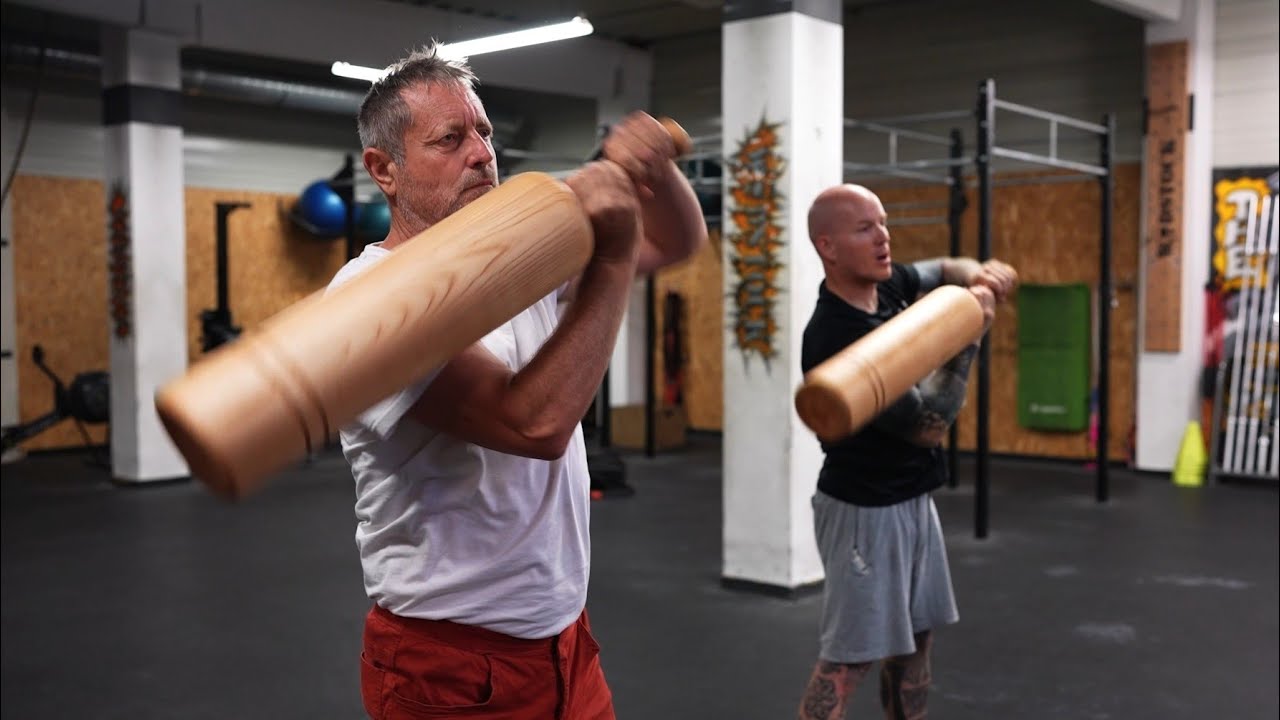 A moment from the mace training of Lajos Kassai and Tamas Kaczmarski (Karla-Kattai& Indian Club )