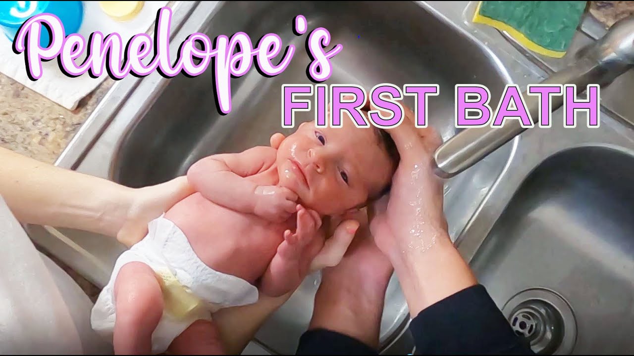 3 DAY OLD 4 POUND PREEMIE BABY TAKES HER FIRST BATH