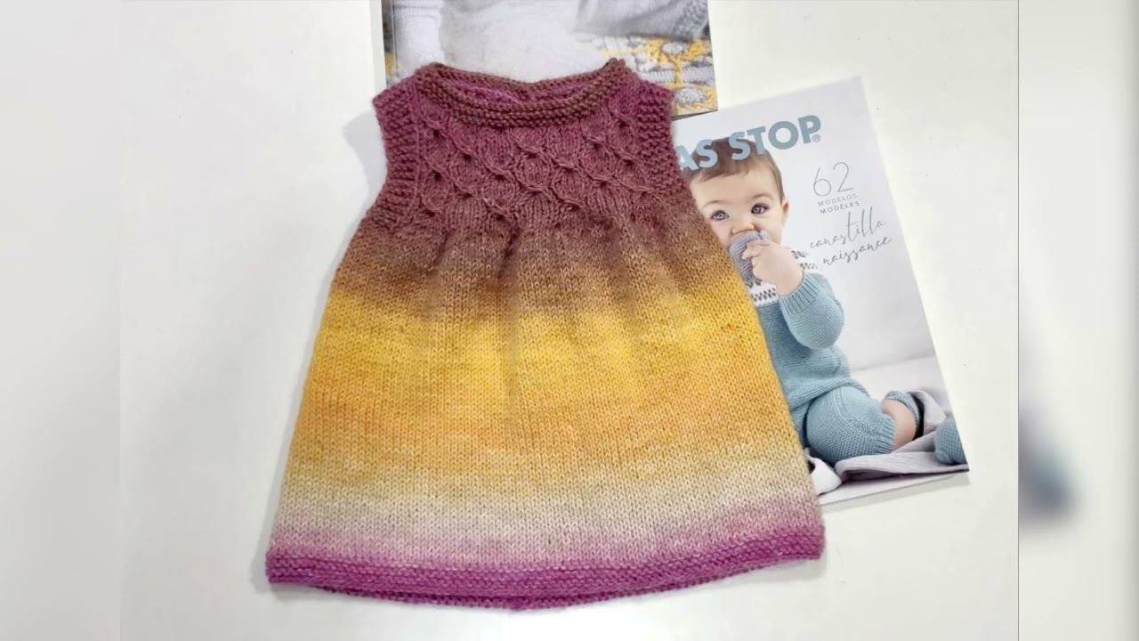 Vestido /pichi de bebé a punto agujas