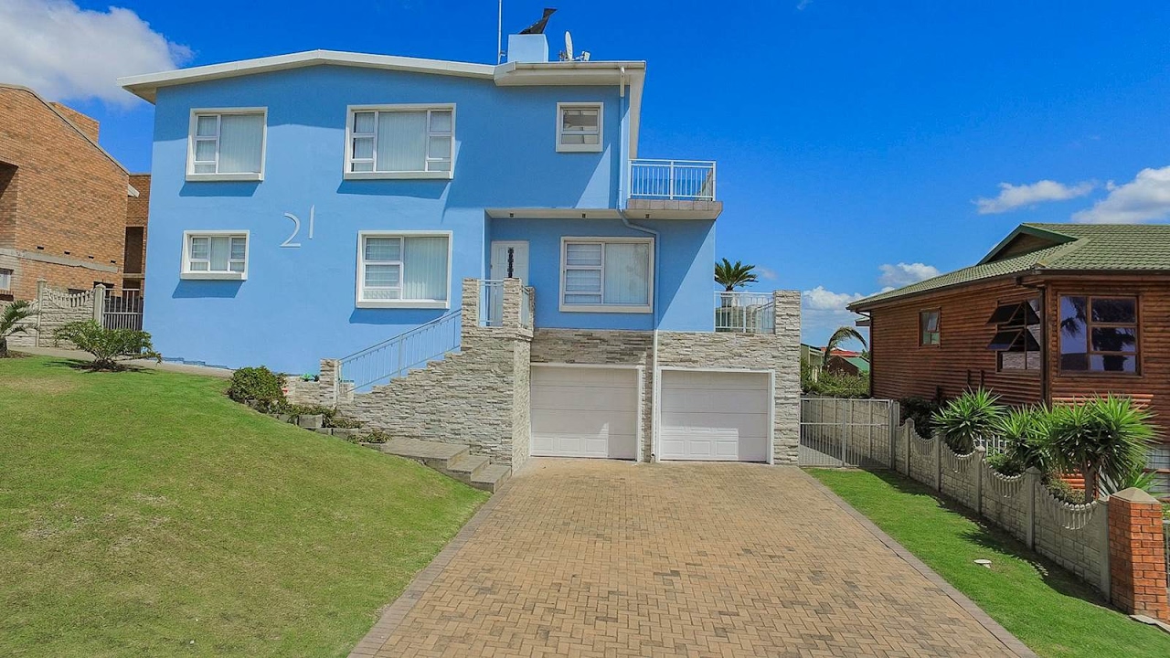 4 Bedroom House for sale in Eastern Cape | Jeffreys Bay To Tsitsikamma | Wavecrest | 21 |