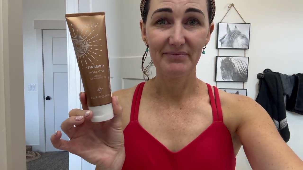 Love this tinted tanning gel, leaves my skin looking sun-kissed and golden!