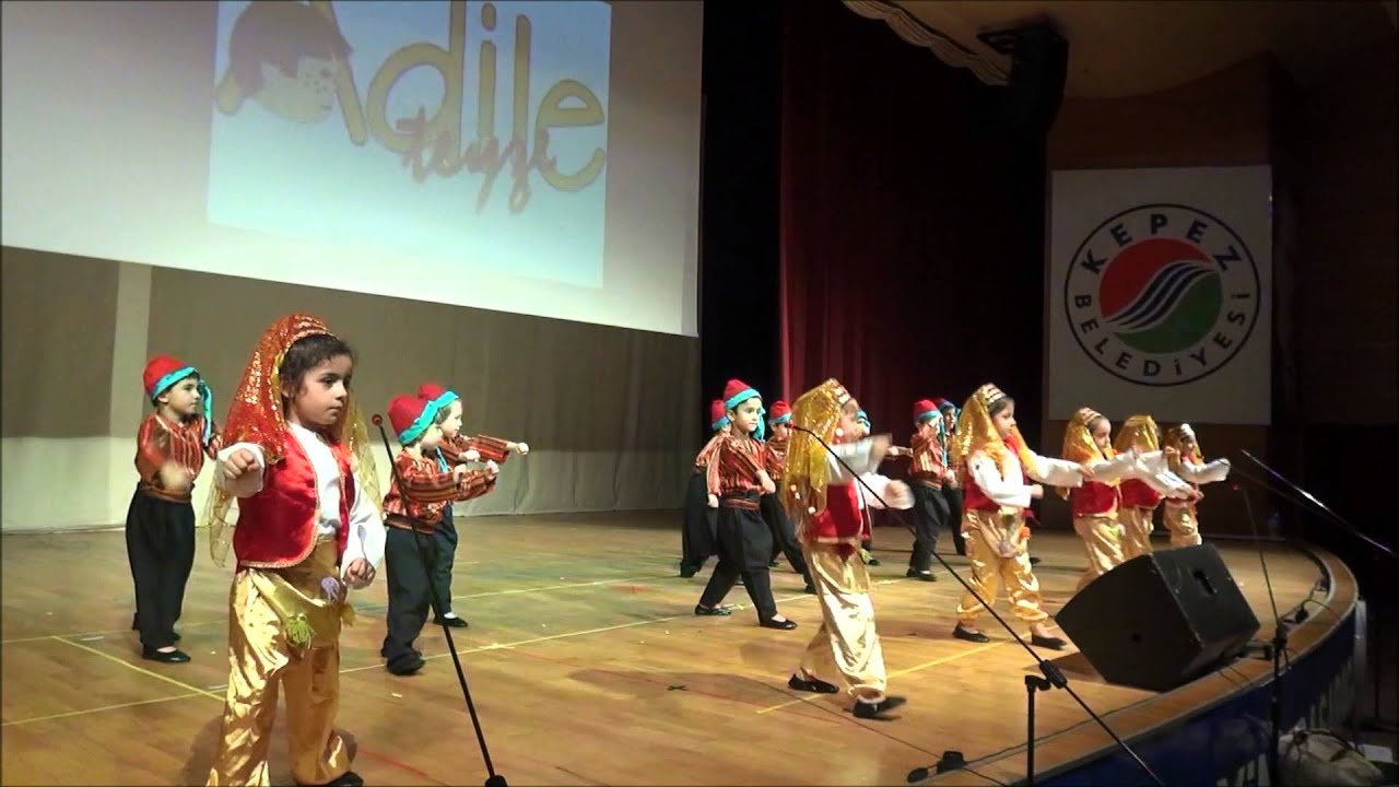 Adile Teyze Meydan Anaokulu 5 Yaş Halk oyunları 2015