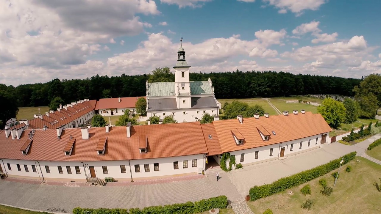 Rytwiany. Pustelnia Złotego Lasu