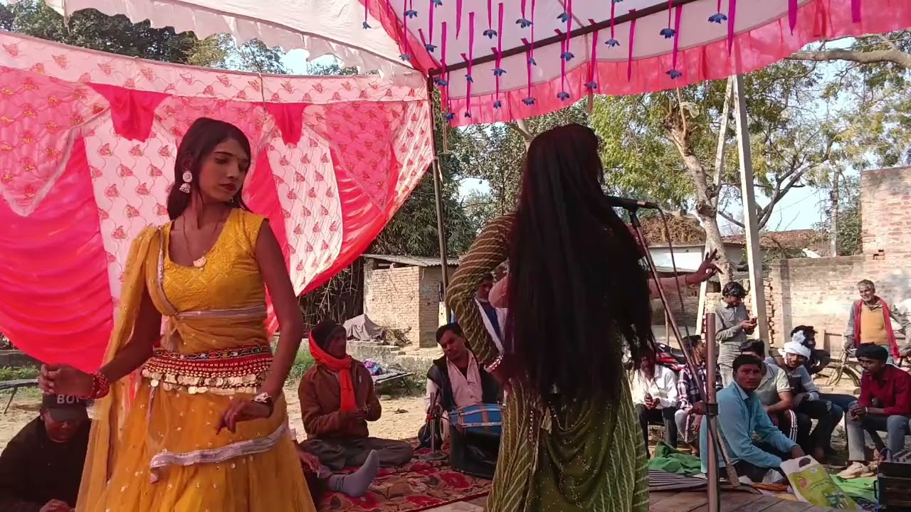 पायल की झंकार रस्ते रस्ते, सूरज रंजीत तथा नैना जी का डांस एवं चित्रहार का प्रोग्राम ।