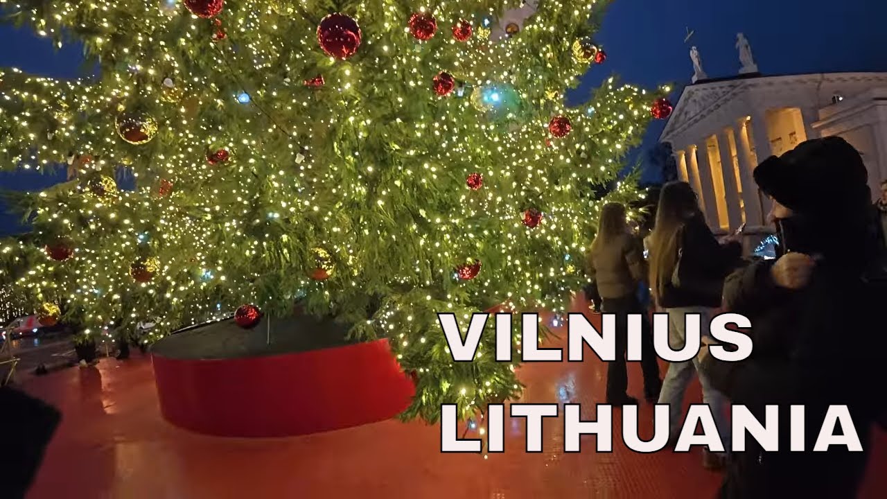 Vilnius Old Town Magical Evening Walk | Christmas Tree at Cathedral Square | 4K POV