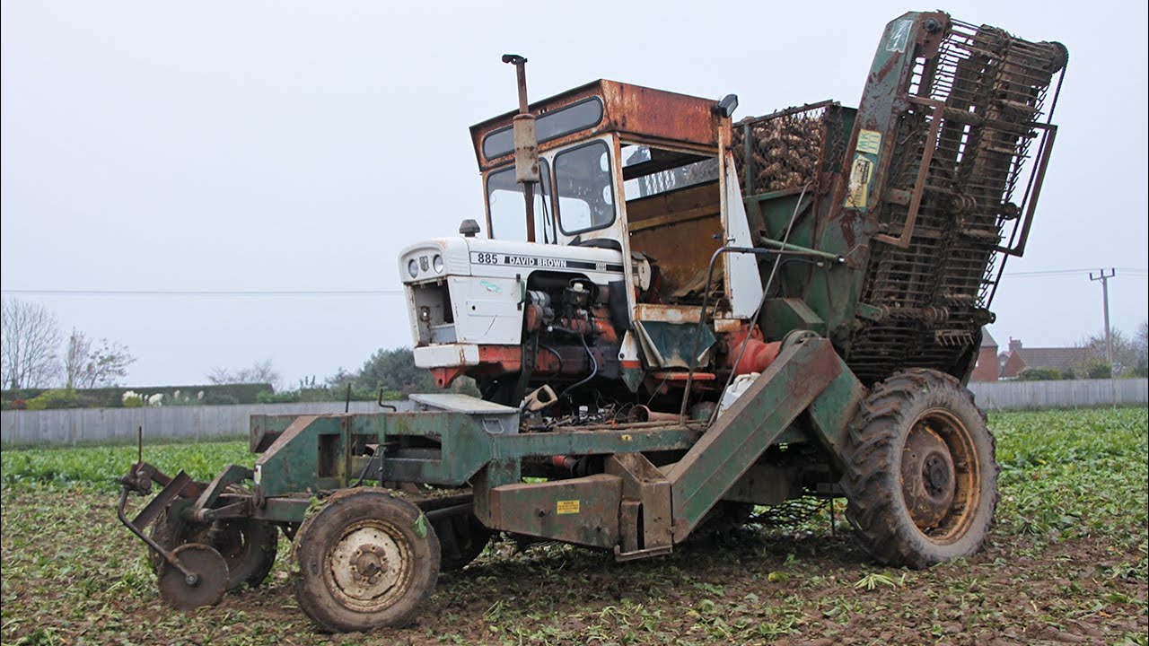 Classic/vintage Standen Solobeet Cyclone Mk3 sugar beet harvester with David Brown 885 power unit