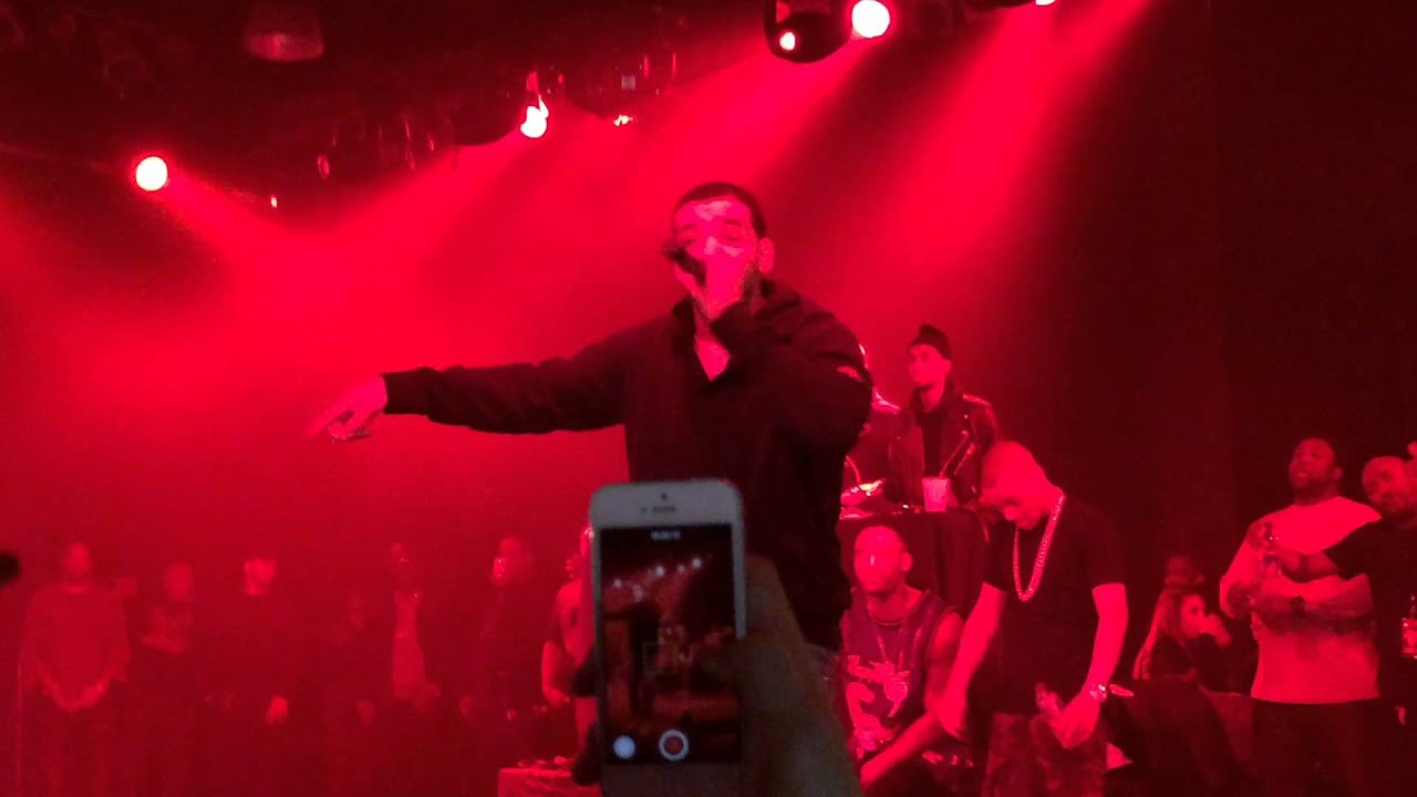 Drake Performs 