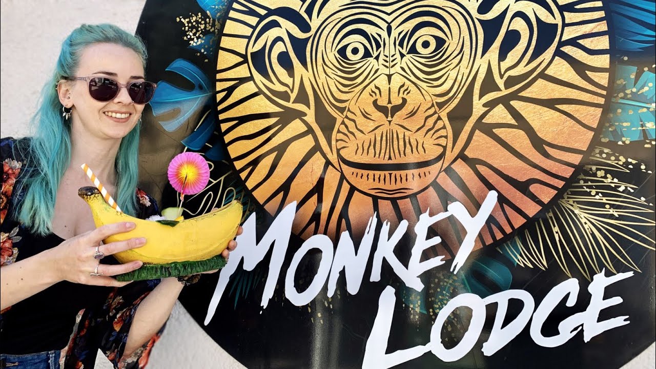 Themed cocktails at MONKEY LODGE in Torrevieja
