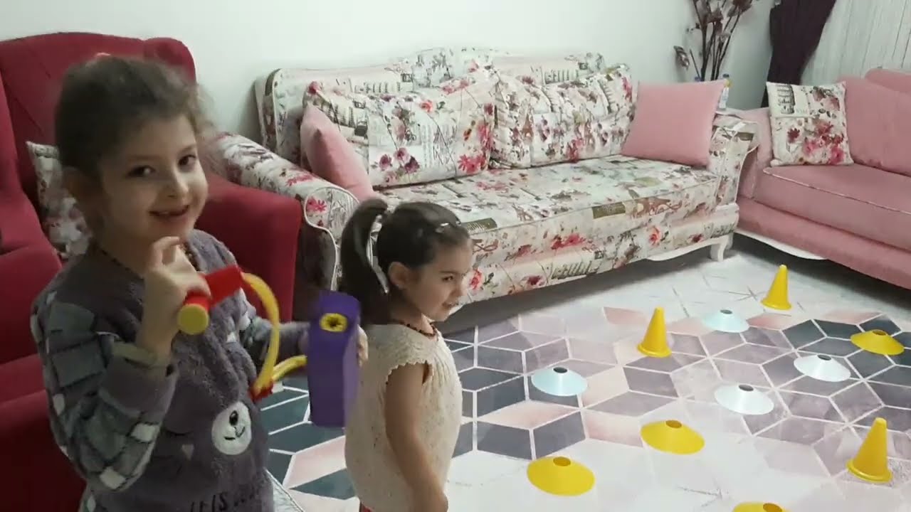 ZEYKIDS İLE PARKUR OYUNU,PARKOUR GAME WITH ZEYKIDS #keşfet #keşfetbeniöneçıkar #youtube #video