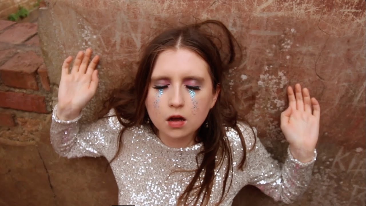 Mari Dangerfield - Ruins [Official Music Video]