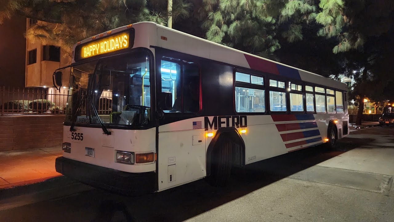 Stardust Tours 2003 Gillig Low Floor 40' #5255