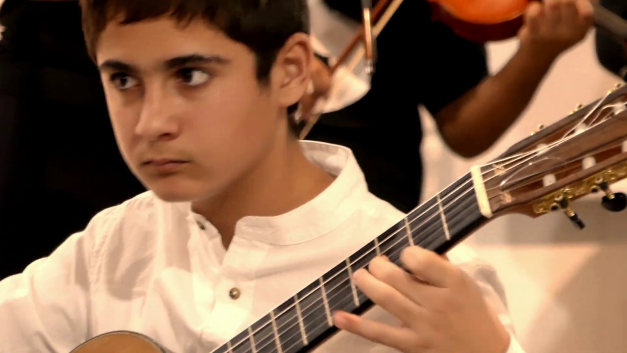 AUSIAS PAREJO & ENSEMBLE VOZES | Concierto en Re Mayor, Antonio Vivaldi