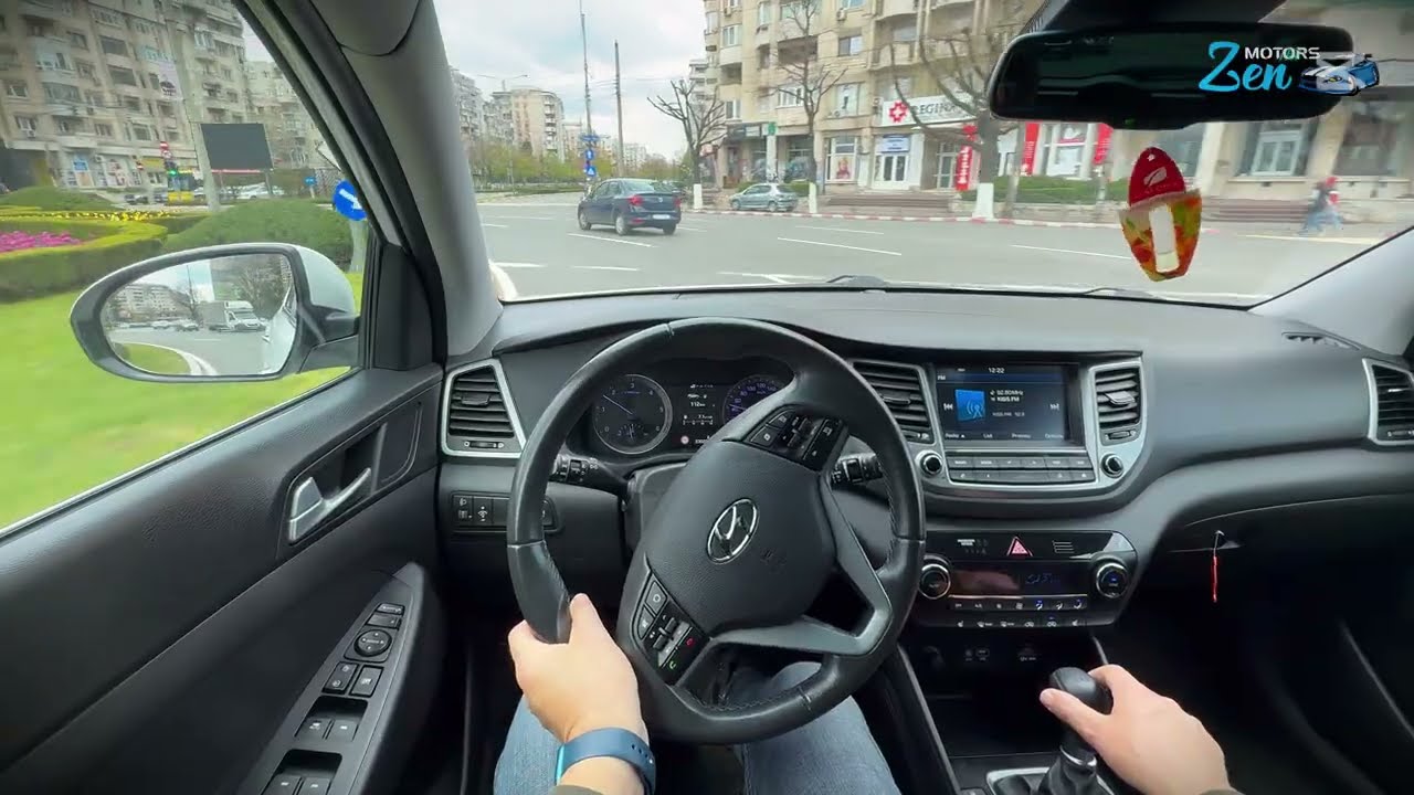 HYUNDAI TUCSON III     - POV -