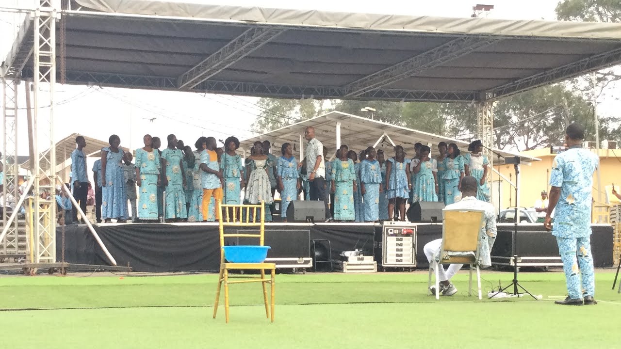 CONCERT DU SOIXANTENAIRE DES ÉGLISES ADVENTISTES DU SEPTIÈME JOUR AU TOGO - ALMOK Y ÉTAIT PRÉSENTE
