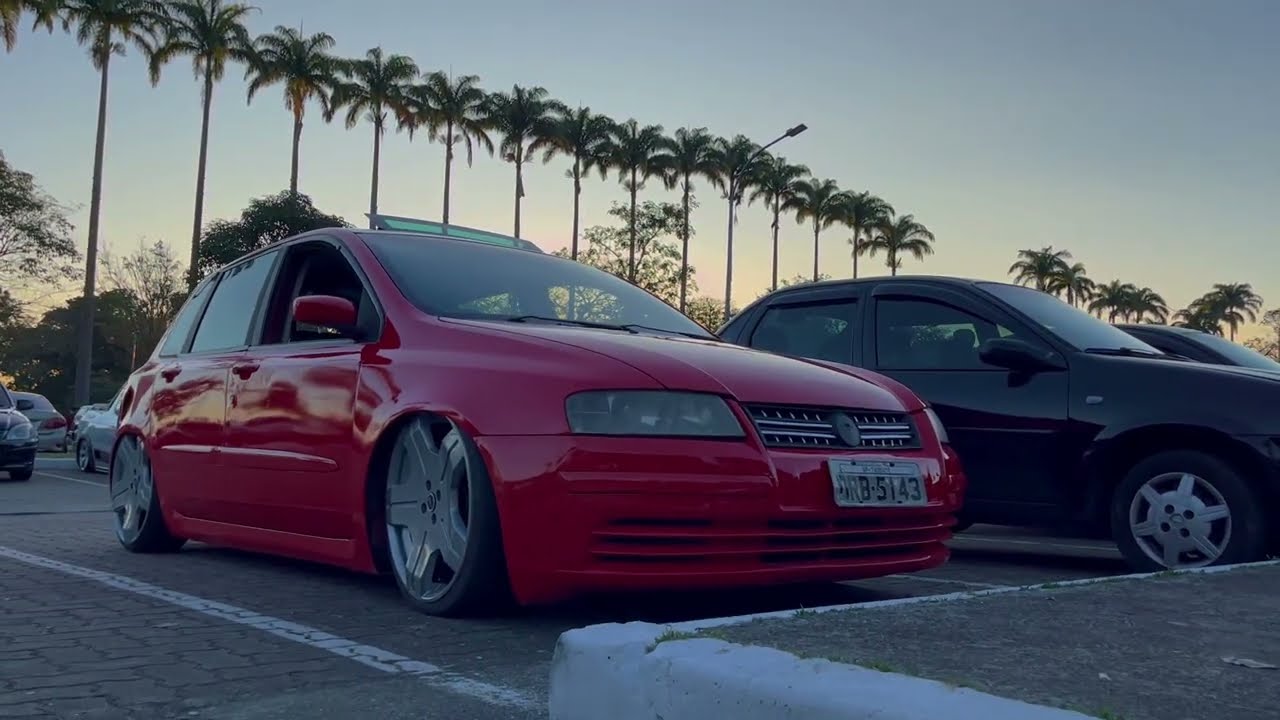 FIAT STILO COM RODAS 20 E T&Eacute;TO SOLAR PANOR&Acirc;MICO