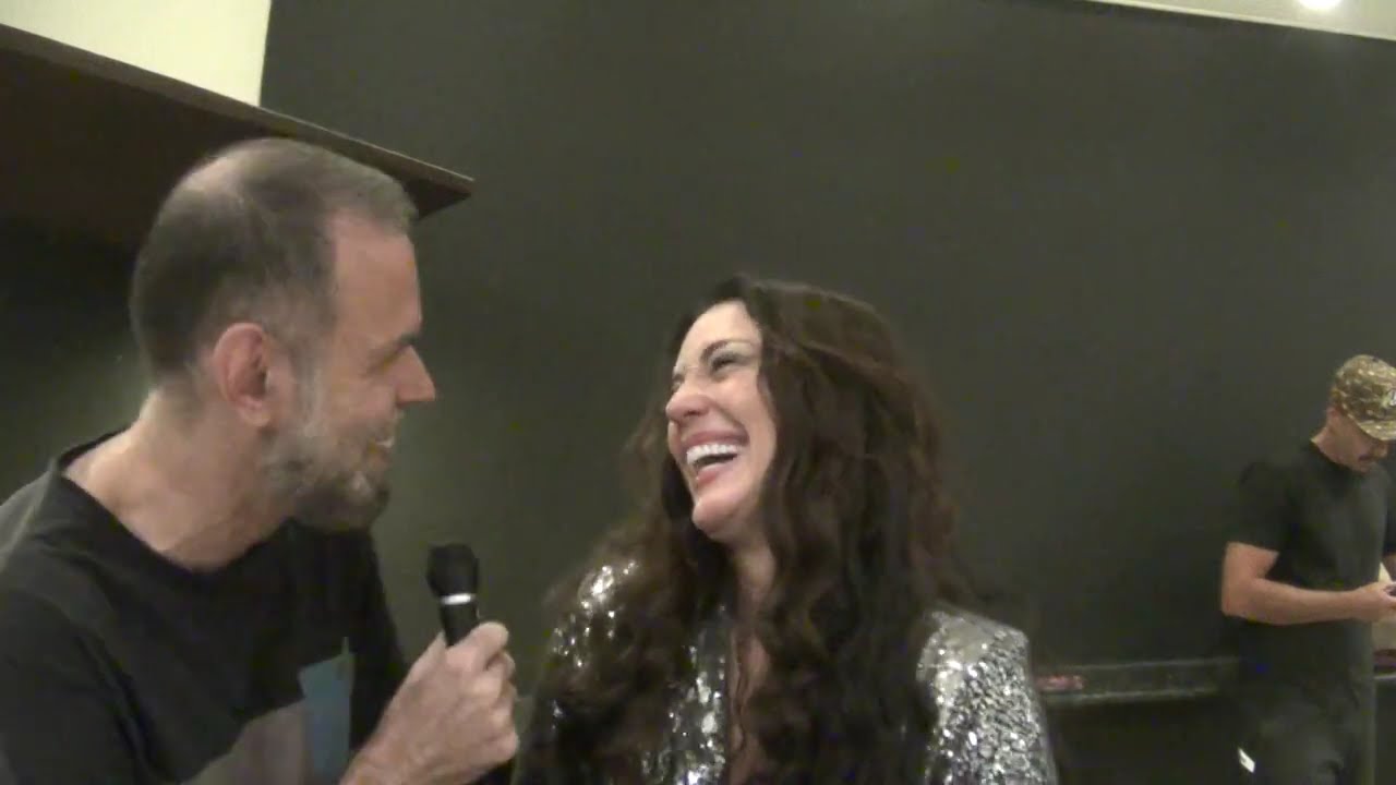 Dez Minutos com HELGA NEMETIK