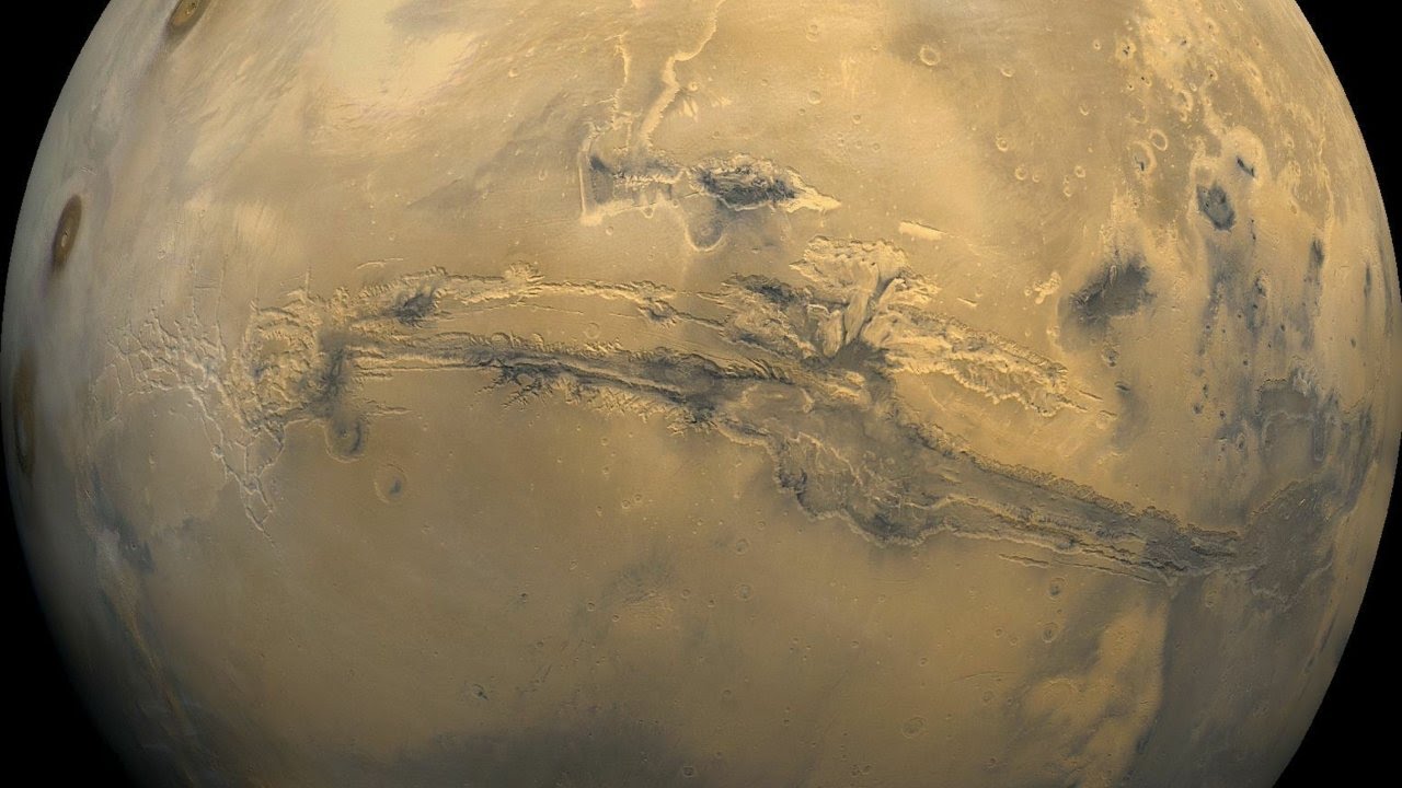 Mars' toxic surface may prevent living there