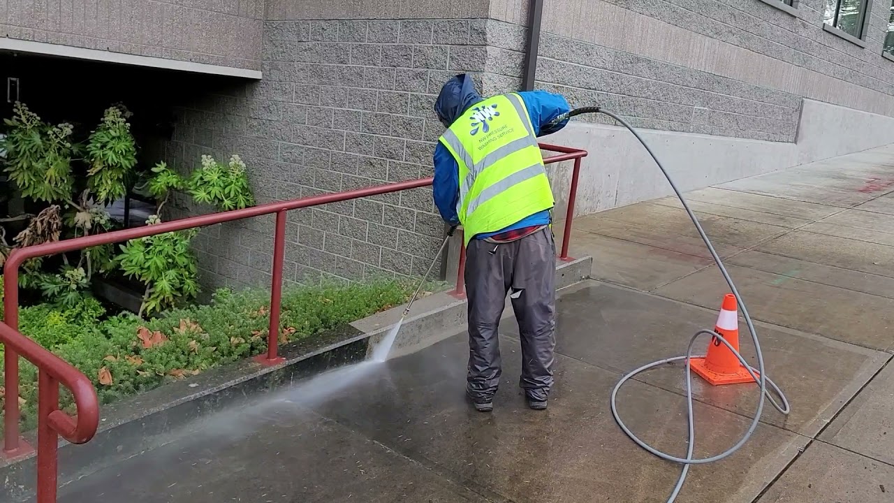 Commercial Pressure Washing, Portland Oregon - Power Wash - NW Pressure Washing Service LLC