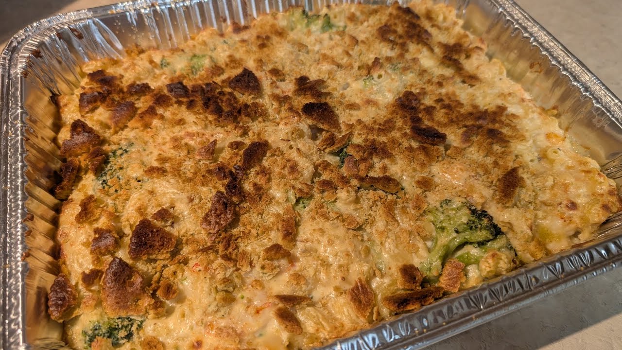 Lazy Chef seafood Mac n Cheese #lenteats #macncheese #nomnoms #seafood 