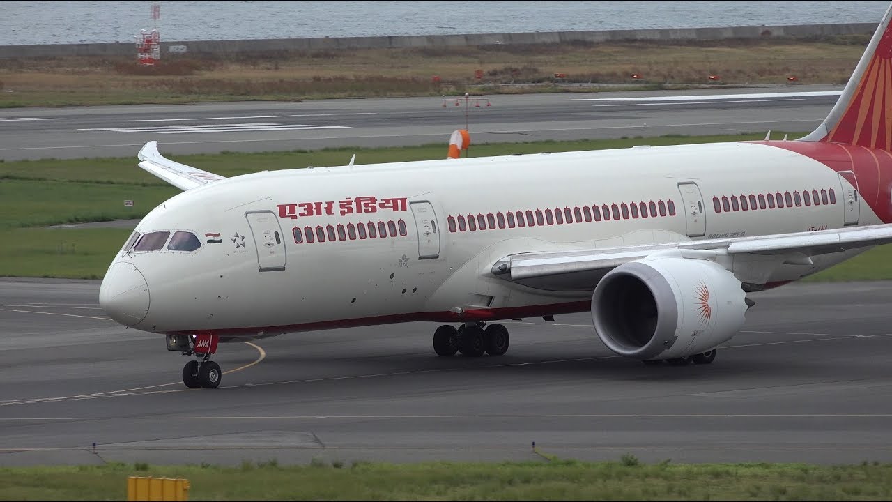 Air India Boeing 787-8 VT-ANA Takeoff from KIX 24L